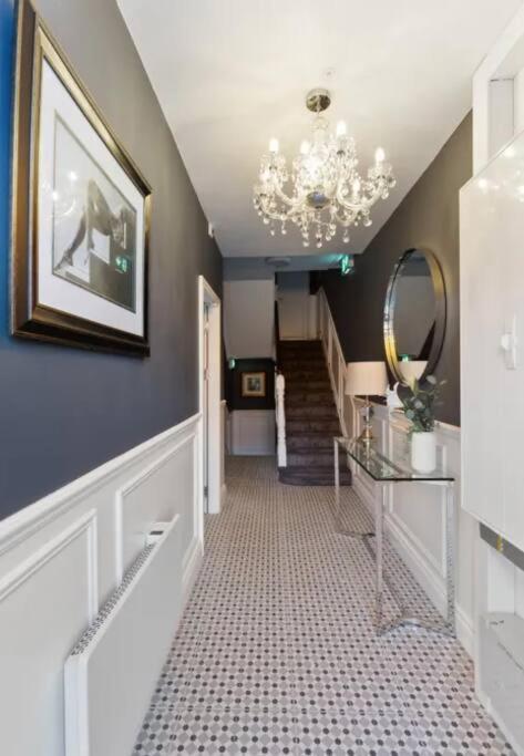 Private Cosy Studio - A1 Location Apartment Dublin Luaran gambar