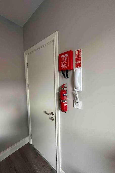 Private Cosy Studio - A1 Location Apartment Dublin Luaran gambar